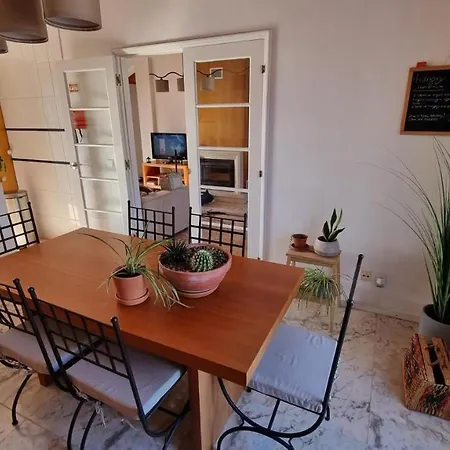 アパート Casa Avo Nino Gueste House *